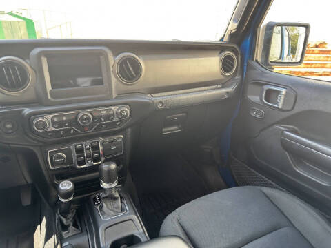 2021 Jeep Gladiator Sport