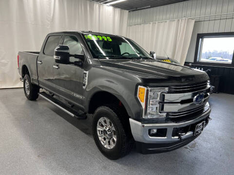 2017 Ford F-350 Super Duty Lariat