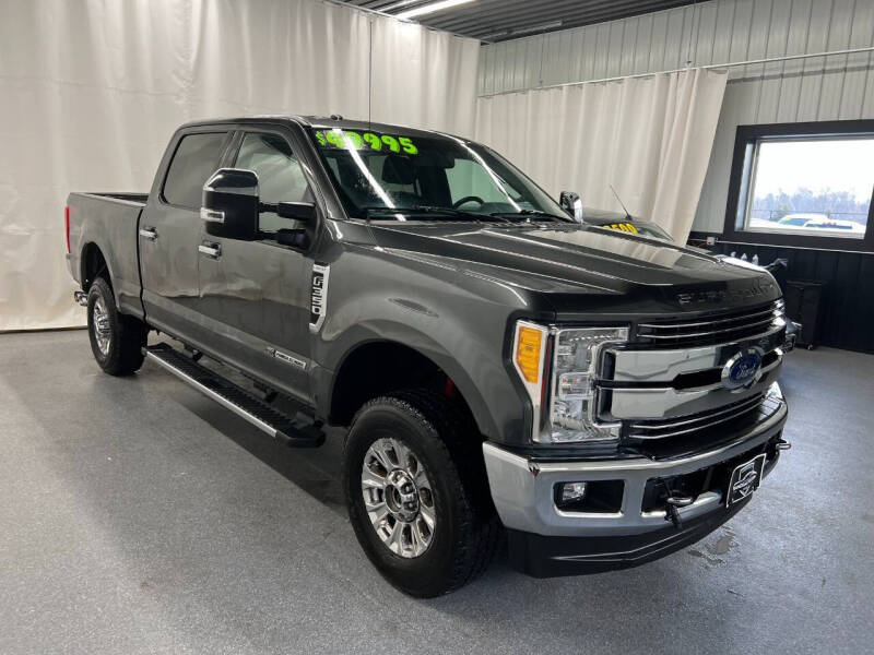 2017 Ford F-350 Super Duty Lariat