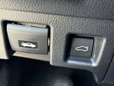 2023 Lexus IS 300