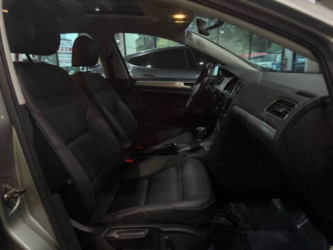 2015 Volkswagen Golf