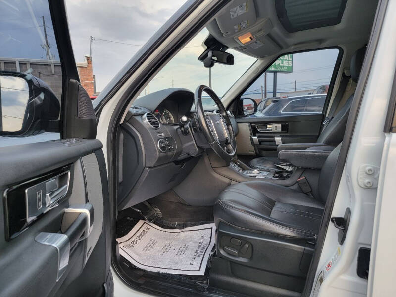 2016 Land Rover LR4 HSE