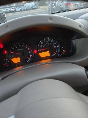 2011 Nissan Frontier SV V6