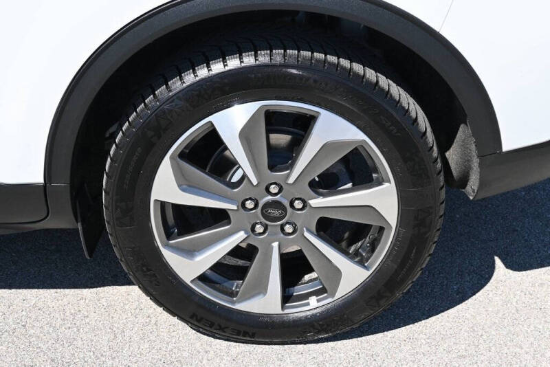 2024 Ford Escape Platinum