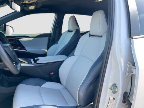2025 Subaru Solterra Limited