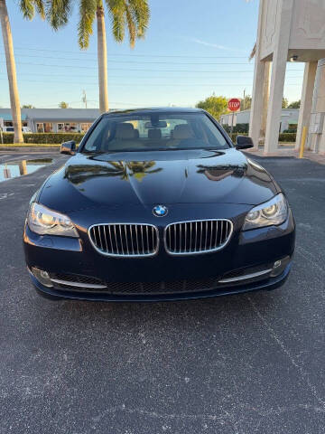 2013 BMW 5 Series 528i