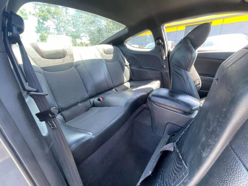 2016 Hyundai Genesis Coupe