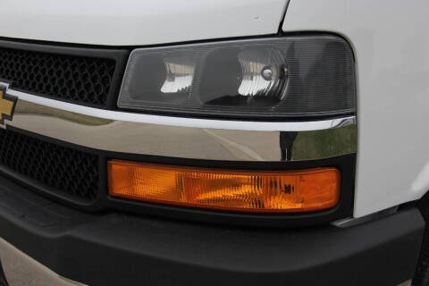 2022 Chevrolet Express 2500