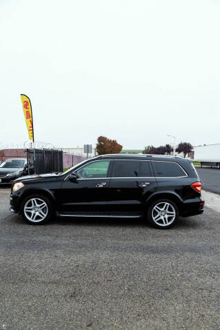 2015 Mercedes-Benz GL-Class GL 550 4MATIC