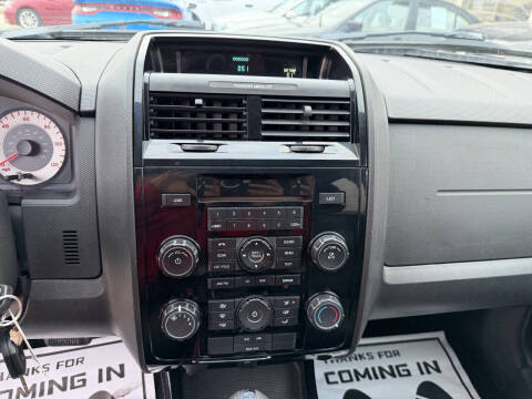 2011 Mazda Tribute i Touring