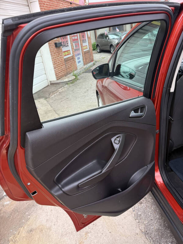 2018 Ford C-MAX Hybrid SE