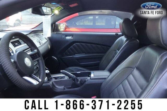 2011 Ford Mustang V6 Premium
