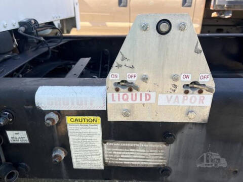 2010 Freightliner Business class M2