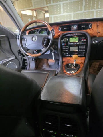 2004 Jaguar XJ-Series XJ8