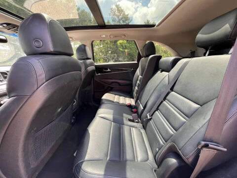2018 Kia Sorento EX V6