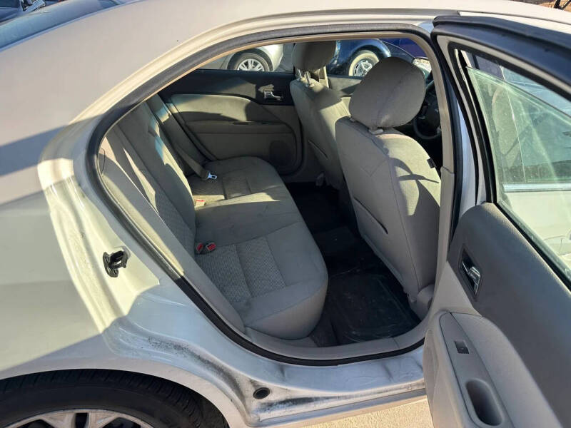2012 Ford Fusion SE