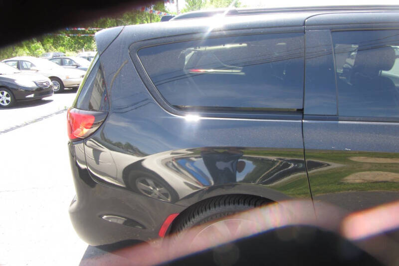 2018 Chrysler Pacifica Touring L Plus