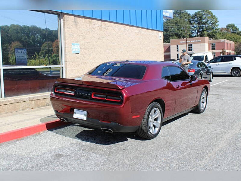 2021 Dodge Challenger SXT