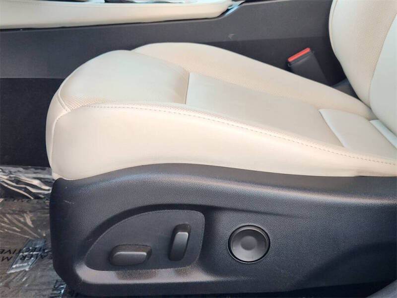 2024 Cadillac CT4 Premium Luxury