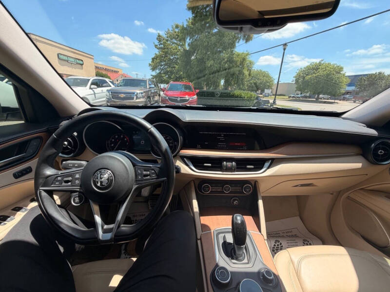 2019 Alfa Romeo Stelvio Ti