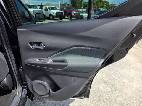 2020 Nissan Kicks SV