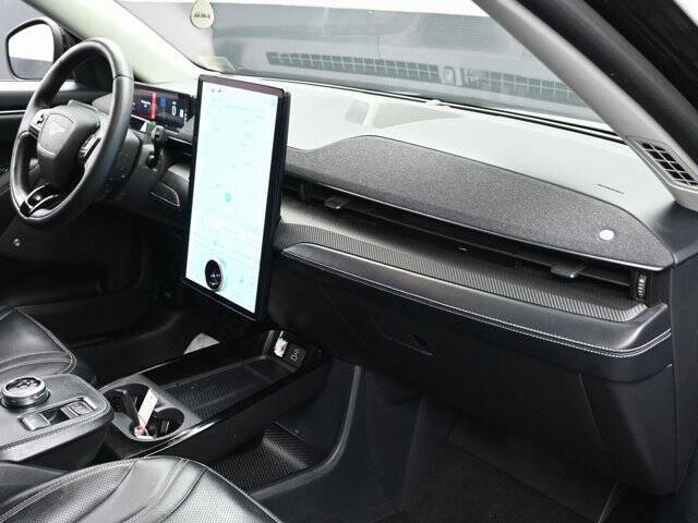 2022 Ford Mustang Mach-E Premium