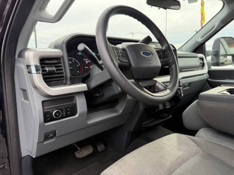 2025 Ford F-350 Super Duty XLT