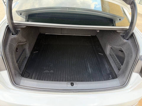 2018 Audi A4 2.0T quattro Premium Plus