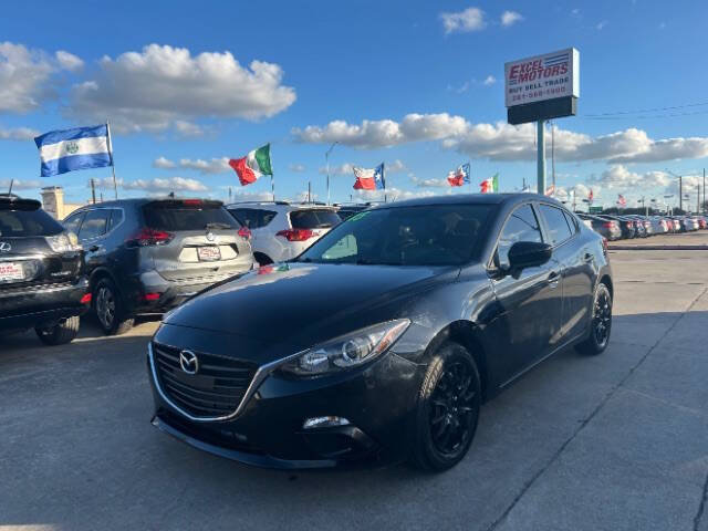 2015 Mazda MAZDA3 i Sport's photo