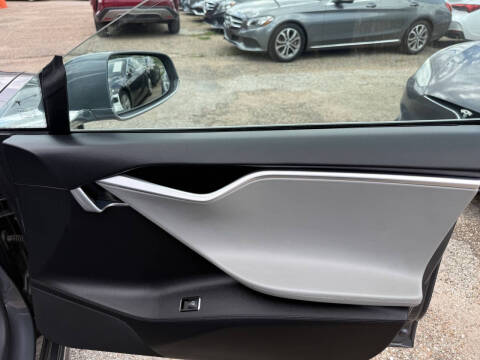 2013 Tesla Model S Performance