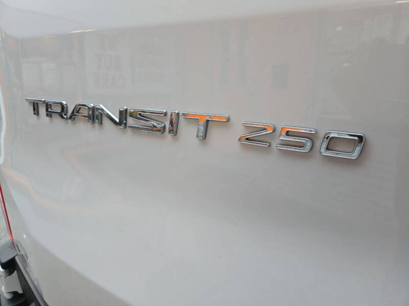 2022 Ford Transit 250