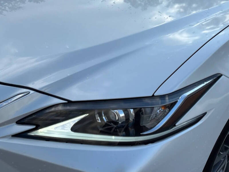 2024 Lexus ES 350
