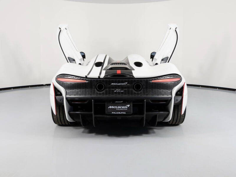 2021 McLaren Elva