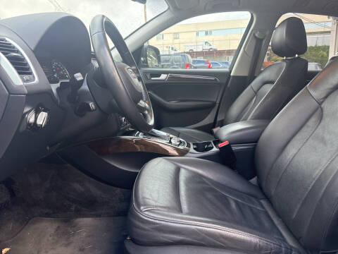 2014 Audi Q5 2.0T quattro Premium Plus