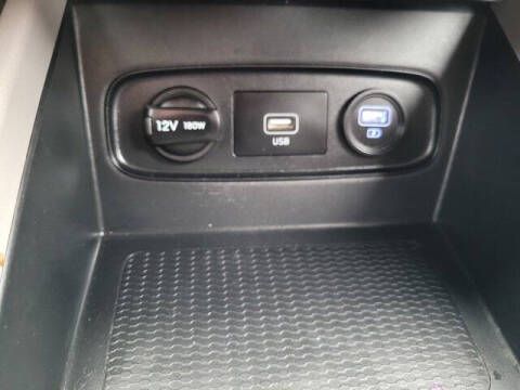 2020 Hyundai Venue SEL