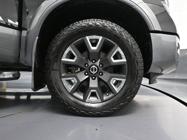 2021 Nissan Titan Platinum Reserve
