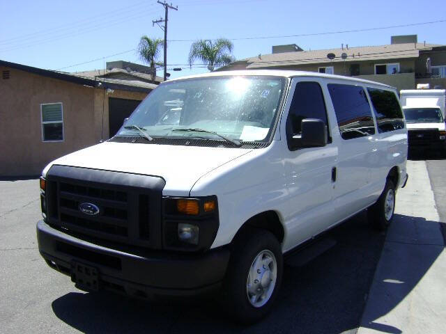2011 Ford E-Series E-350 SD XL