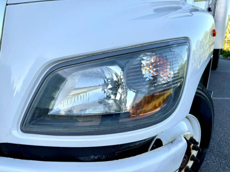 2019 Hino 338