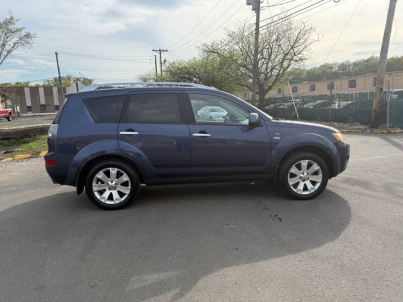 2008 Mitsubishi Outlander XLS