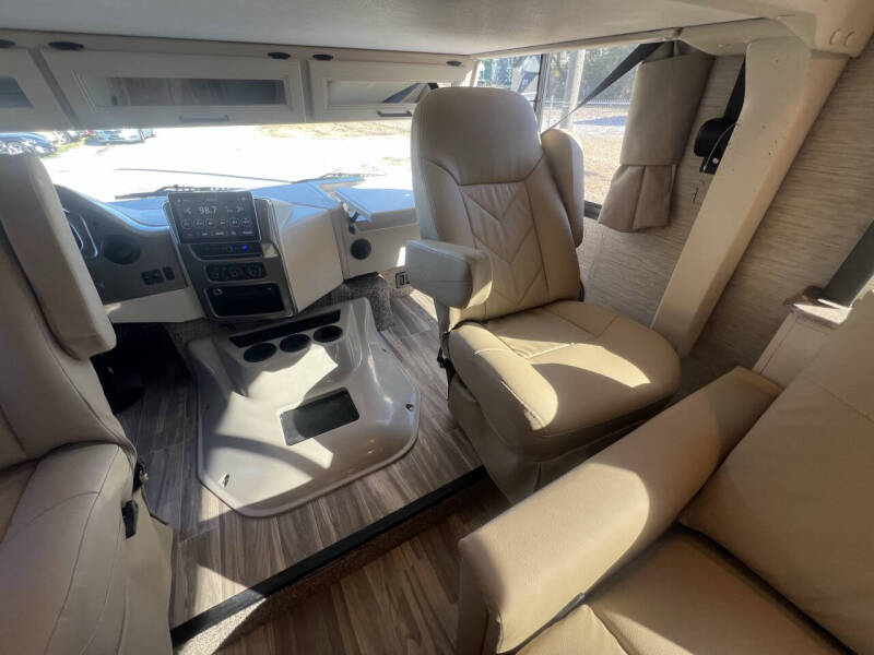 2023 Thor Motor Coach ACE