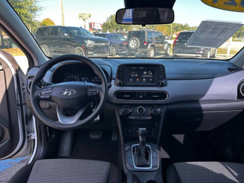 2021 Hyundai Kona SE