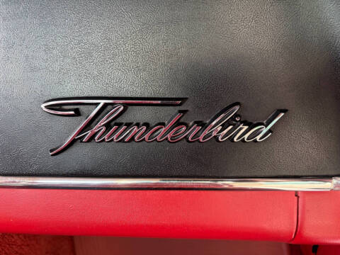 1964 Ford Thunderbird