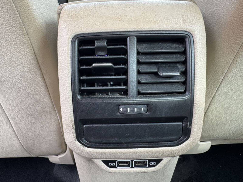 2019 Volkswagen Passat Wolfsburg