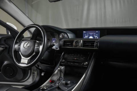 2018 Lexus IS 300