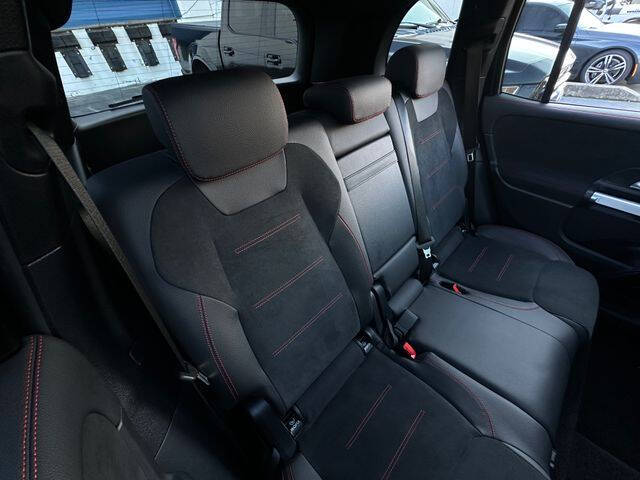 2024 Mercedes-Benz GLB GLB 250