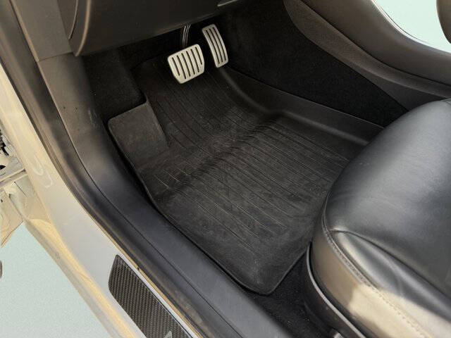 2020 Tesla Model 3 Performance