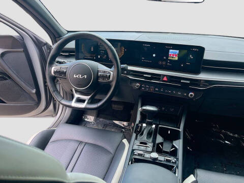 2025 Kia K5