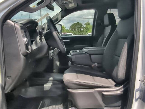 2025 GMC Sierra 3500HD CC Pro