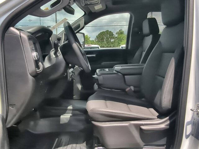 2025 GMC Sierra 3500HD CC Pro