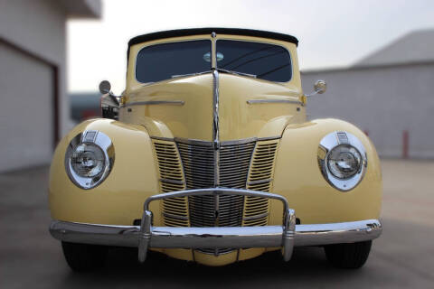 1940 Ford Deluxe